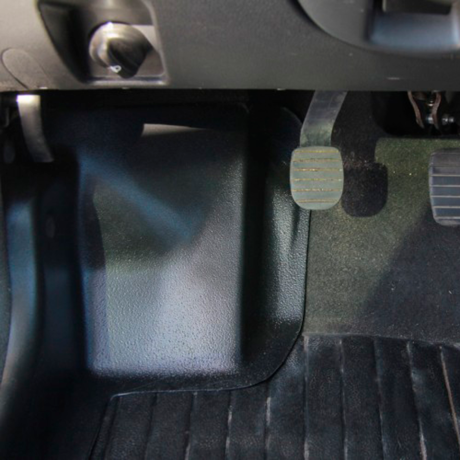 Накладки на ковролин передние "АртФорм" для Renault Duster (2015-н.в., рестайлинг), Nissan Terrano (2014-н.в.) 2 штуки купить недорого с доставкой в Магнитогорск