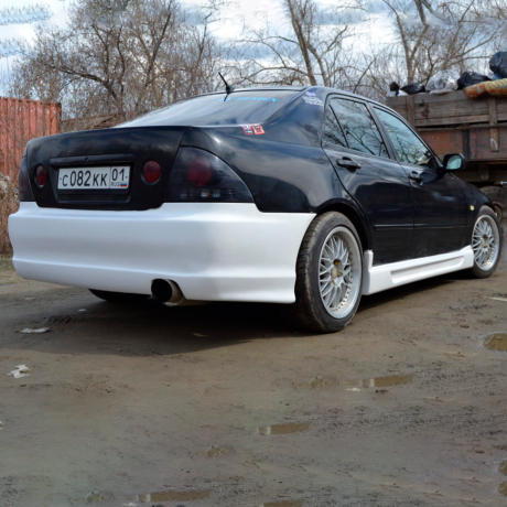 Бампер задний "HIPPOSLEEK custom" для Lexus IS, Toyota Altezza купить недорого с доставкой в Магнитогорск