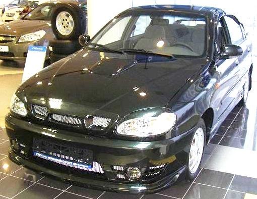 Накладка на капот "Атланта" Chevrolet Lanos купить недорого с доставкой в Магнитогорск